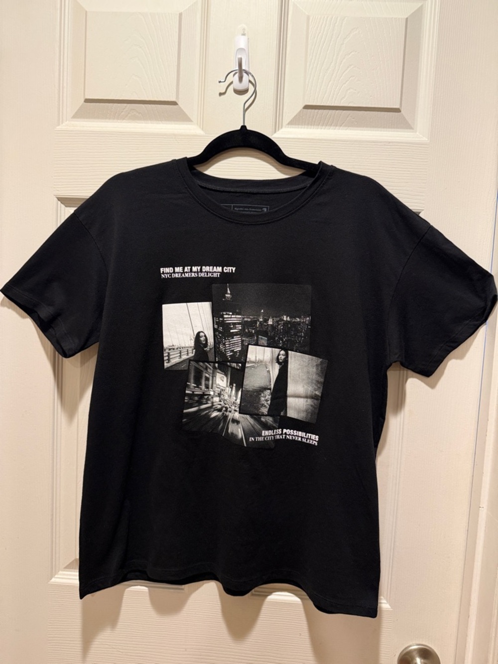 NYC Dreams Delights Graphic Y2K Luxury Black Tee